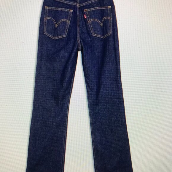 Levi ribcage bootcut/flare jeans, size 26, NWOT - Picture 4 of 4